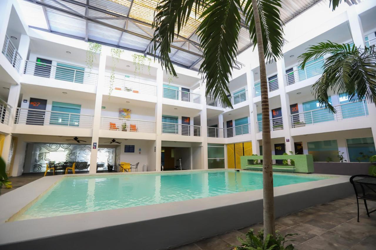 ホテル Tryp By Wyndham チェトゥマル エクステリア 写真