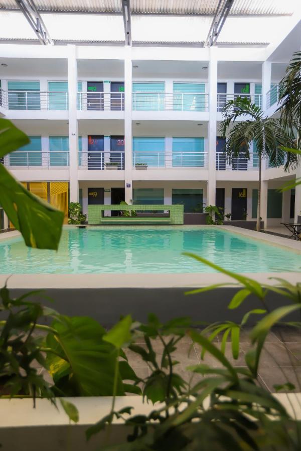 ホテル Tryp By Wyndham チェトゥマル エクステリア 写真